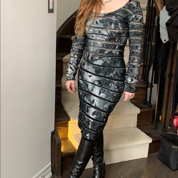 Authentic Herve leger bandage dress - Picture 3 of 12